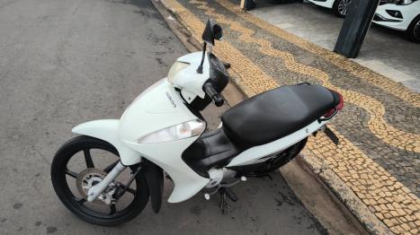 HONDA Biz 125 EX, Foto 4