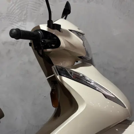 HONDA Biz 125 FLEX, Foto 6