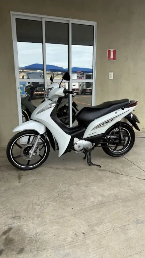 HONDA Biz 125 FLEX, Foto 4