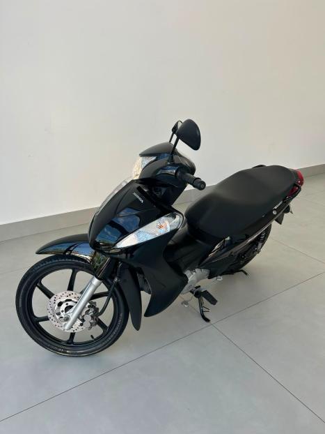 HONDA Biz 125 FLEX, Foto 2