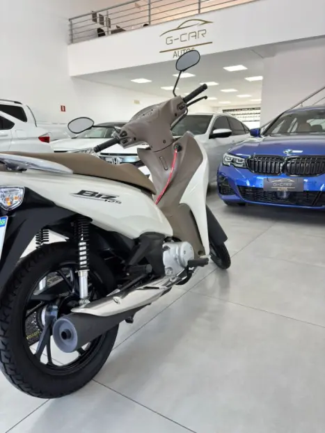 HONDA Biz 125 FLEX, Foto 4