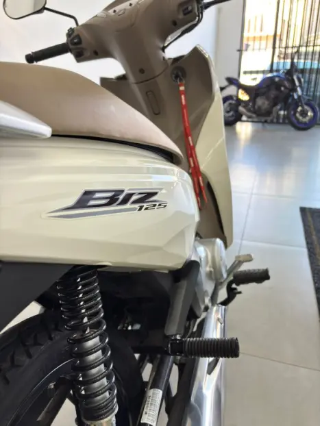 HONDA Biz 125 FLEX, Foto 6