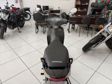 HONDA Biz 125 KS, Foto 4