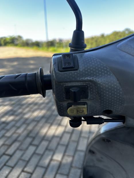 HONDA Biz 125 KS, Foto 8