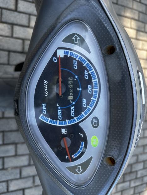 HONDA Biz 125 KS, Foto 10