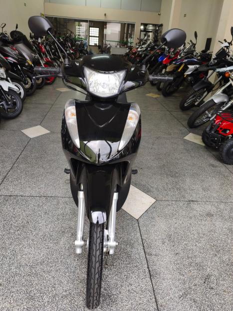 HONDA Biz 125 KS, Foto 4