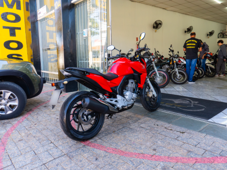 HONDA CB 250 F Twister , Foto 3