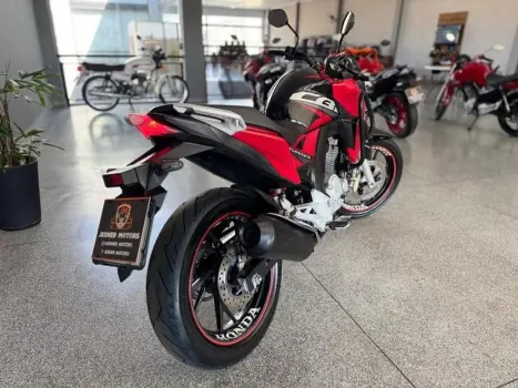 HONDA CB 250 F Twister FLEXONE, Foto 13