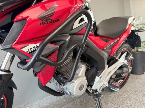 HONDA CB 250 F Twister FLEXONE, Foto 19