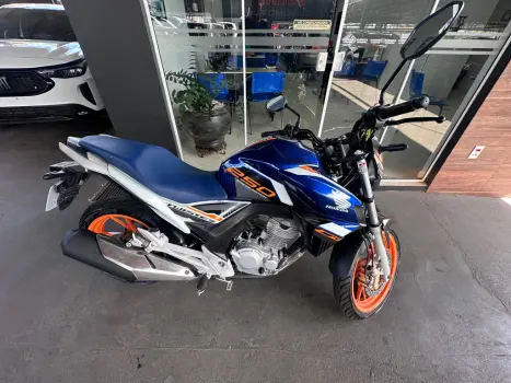 HONDA CB 250 F Twister FLEXONE, Foto 2