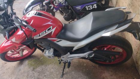 HONDA CB 250 F Twister FLEXONE, Foto 1