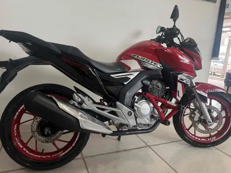 HONDA CB 250 F Twister FLEXONE, Foto 6