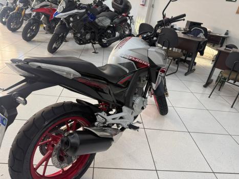 HONDA CB 250 F Twister FLEXONE, Foto 3