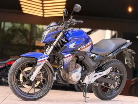 HONDA CB 250 F Twister FLEXONE, Foto 2