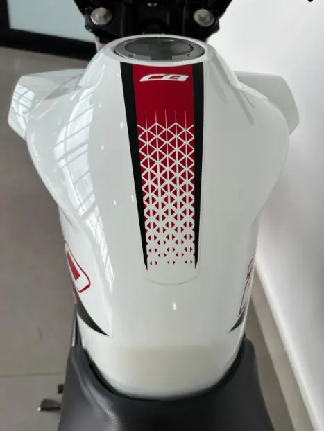 HONDA CB 250 F Twister FLEXONE, Foto 10