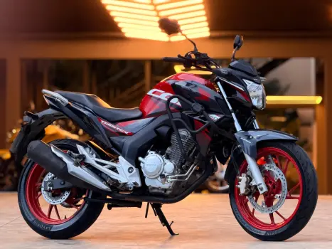 HONDA CB 250 F Twister FLEXONE, Foto 1