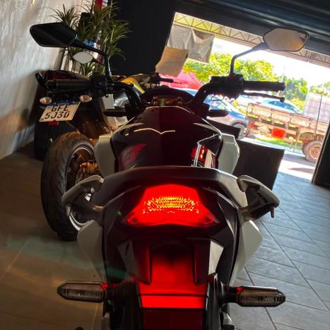 HONDA CB 250 F Twister , Foto 2