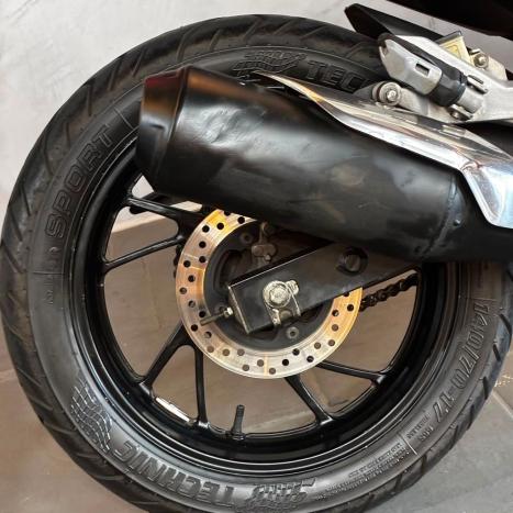 HONDA CB 250 F Twister , Foto 4