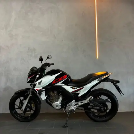 HONDA CB 250 F Twister , Foto 11