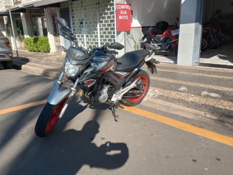 HONDA CB 250 F Twister FLEXONE, Foto 4