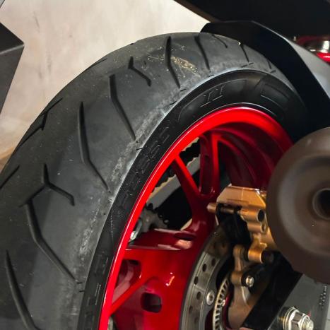 HONDA CB 250 F Twister , Foto 3