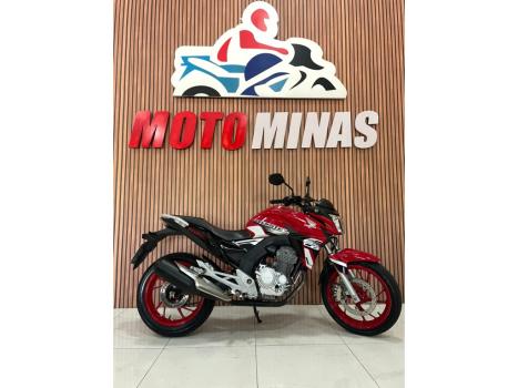HONDA CB 250 F Twister , Foto 4
