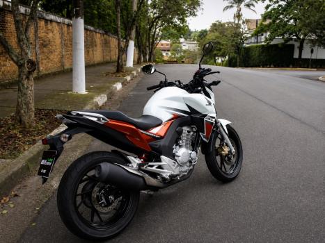 HONDA CB 250 F Twister , Foto 2
