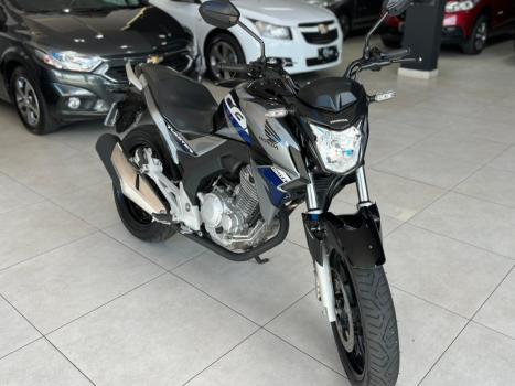 HONDA CB 250 F Twister , Foto 6