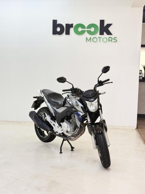 HONDA CB 250 F Twister FLEXONE, Foto 4