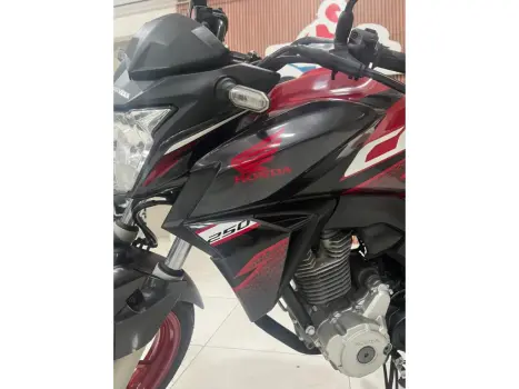 HONDA CB 250 F Twister , Foto 2