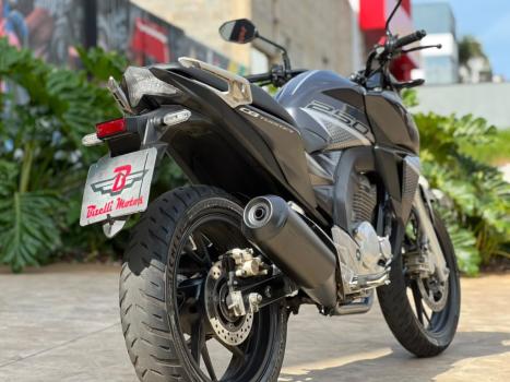 HONDA CB 250 F Twister FLEXONE, Foto 4