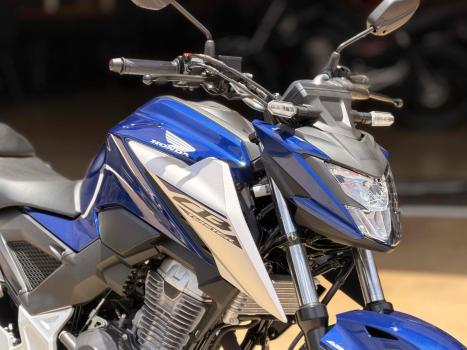 HONDA CB 300 F Twister FLEX ABS, Foto 3