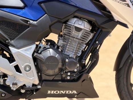 HONDA CB 300 F Twister FLEX ABS, Foto 6