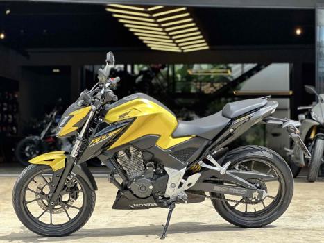 HONDA CB 300 F Twister FLEX ABS, Foto 4