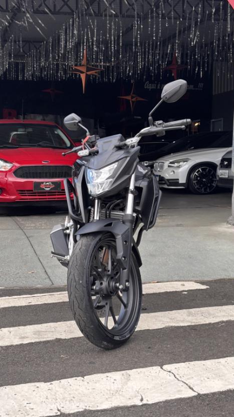 HONDA CB 300 F Twister FLEX CBS, Foto 2