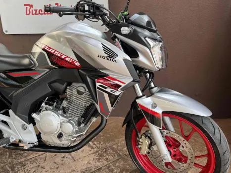 HONDA CB 300 F Twister FLEX CBS, Foto 7