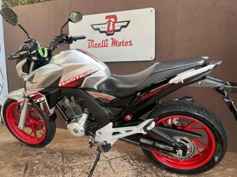 HONDA CB 300 F Twister FLEX CBS, Foto 8