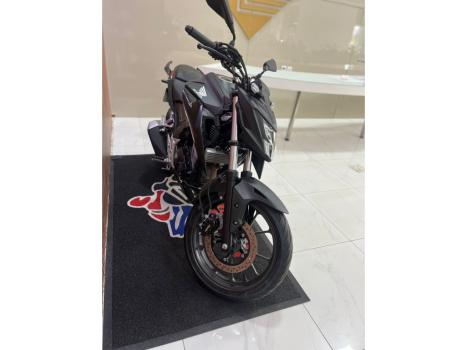HONDA CB 300 F Twister FLEX CBS, Foto 4