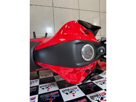 HONDA CB 300 F Twister FLEX ABS, Foto 2