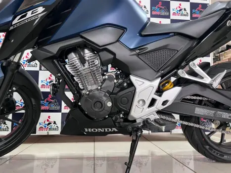 HONDA CB 300 F Twister FLEX ABS, Foto 4