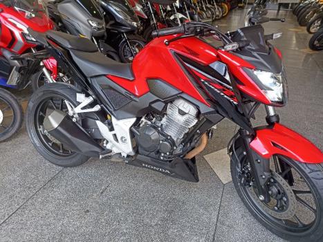 HONDA CB 300 F Twister FLEX CBS, Foto 3