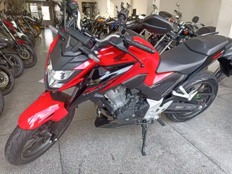 HONDA CB 300 F Twister FLEX ABS, Foto 4