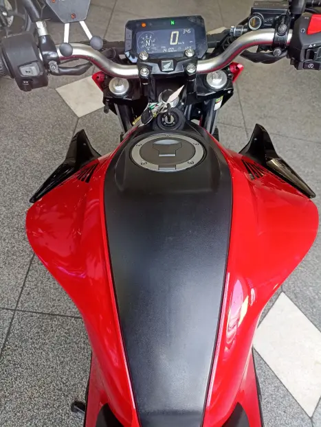 HONDA CB 300 F Twister FLEX ABS, Foto 6