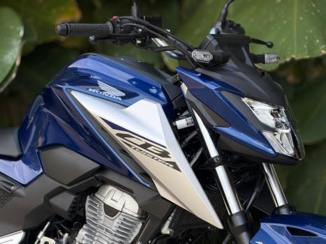 HONDA CB 300 F Twister FLEX ABS, Foto 2