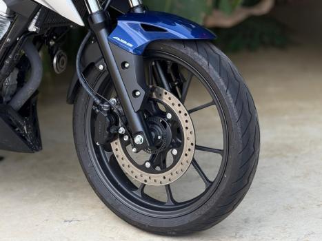 HONDA CB 300 F Twister FLEX ABS, Foto 4