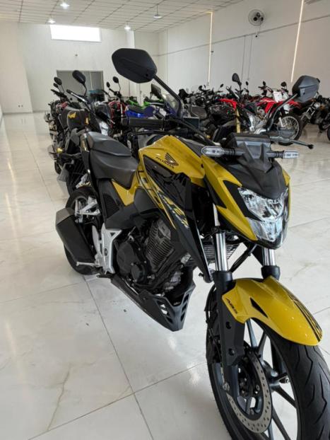HONDA CB 300 F Twister FLEX CBS, Foto 3