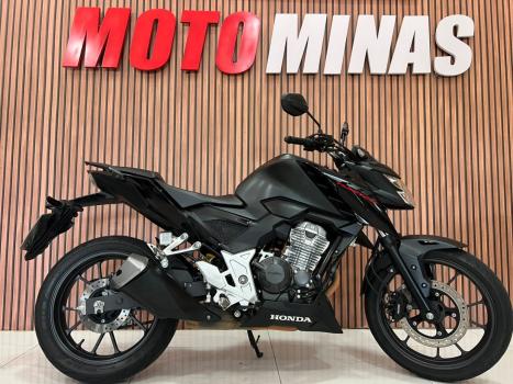 HONDA CB 300 F Twister FLEX ABS, Foto 4