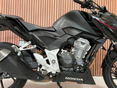 HONDA CB 300 F Twister FLEX ABS, Foto 6