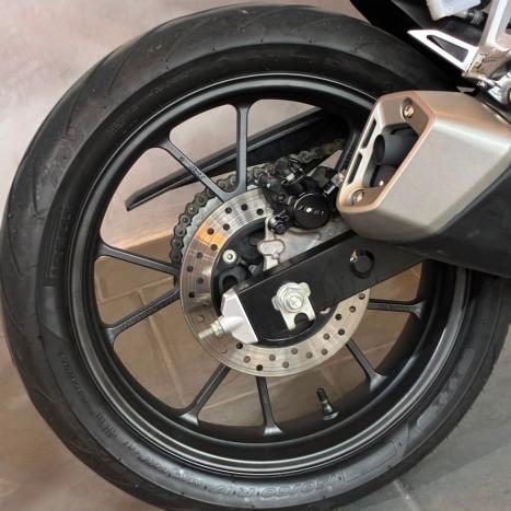 HONDA CB 300 F Twister FLEX CBS, Foto 4