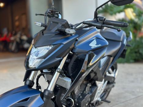 HONDA CB 300 F Twister FLEX ABS, Foto 4